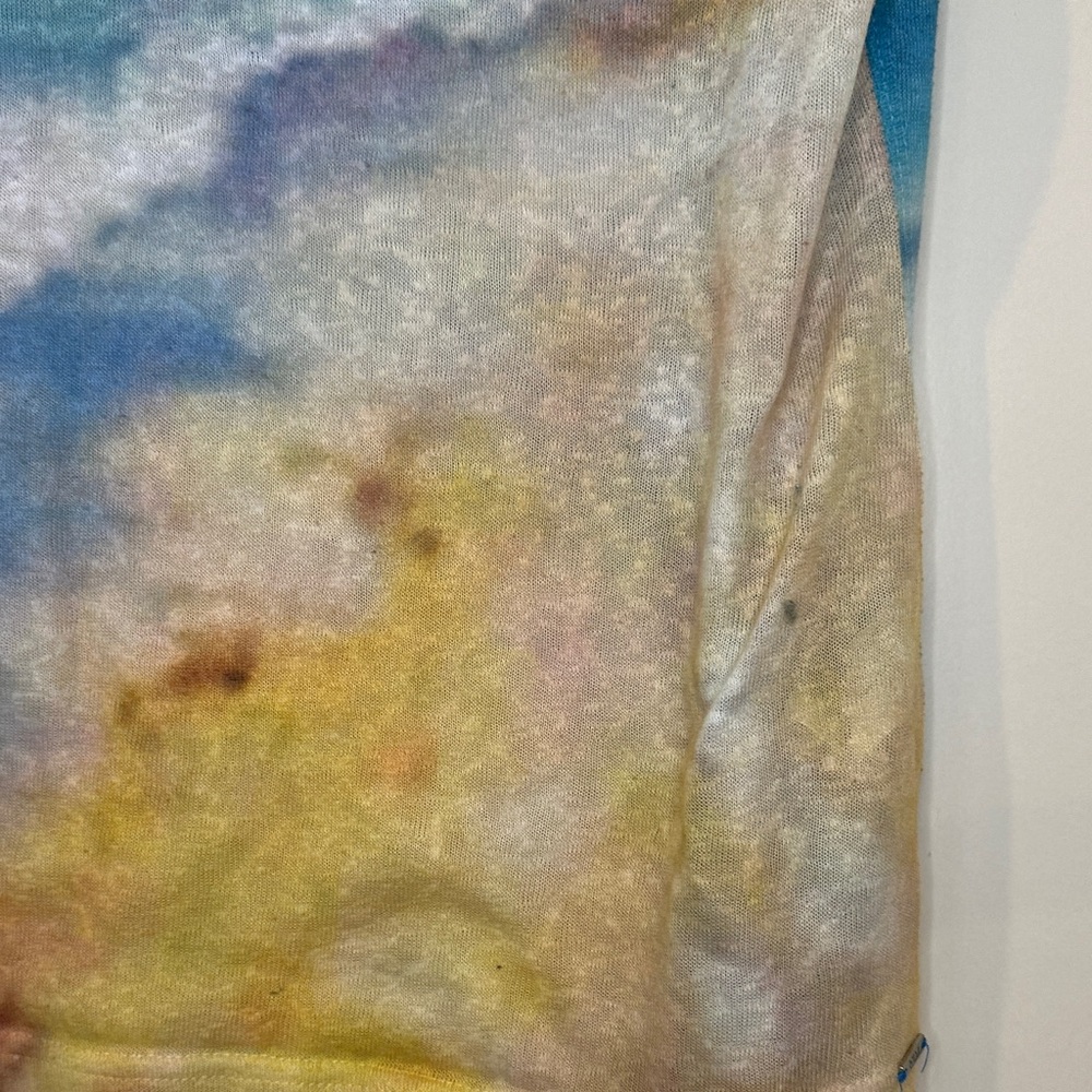 FDJ Scenic Beach Print V-Neck Tee - Blue Multi - Picture 5 of 7